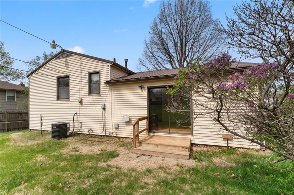 8709 E 84th Street — photo 37