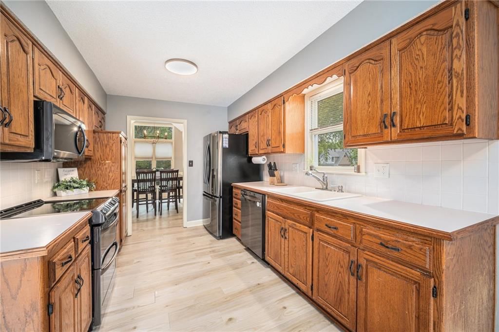 1201 Wellington Way — photo 10