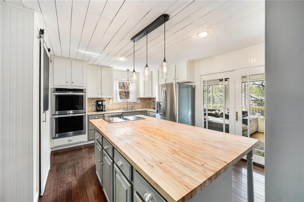 6714 N Camden Court — photo 11