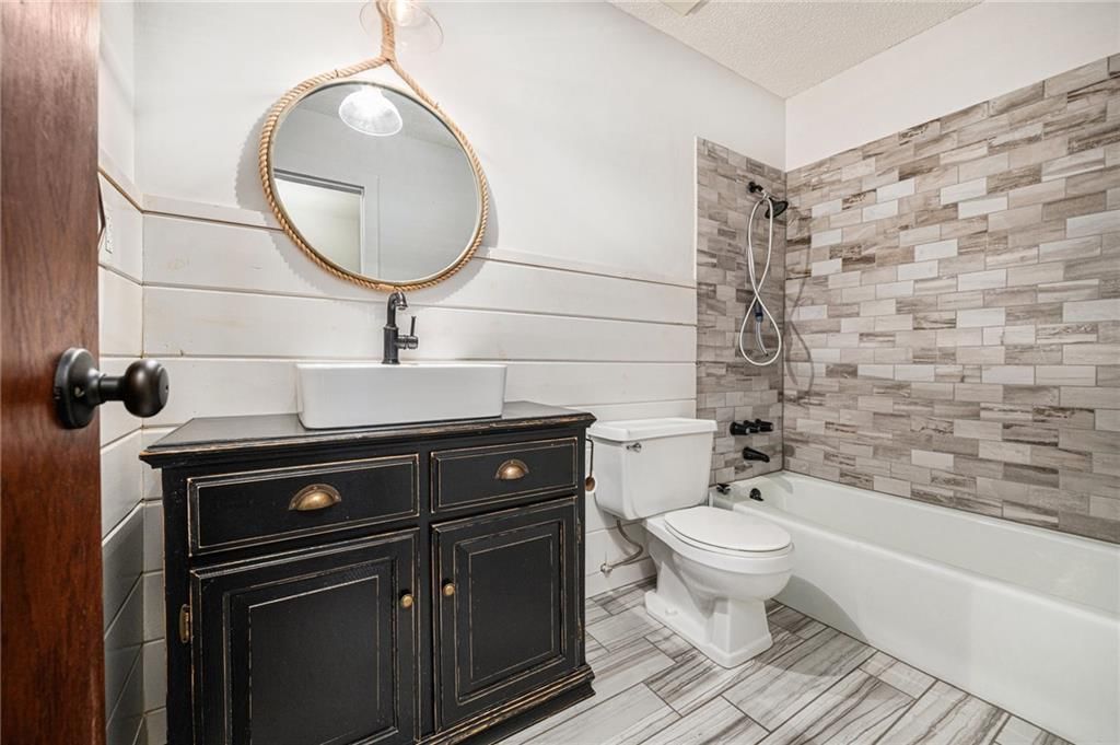 6714 N Camden Court — photo 20