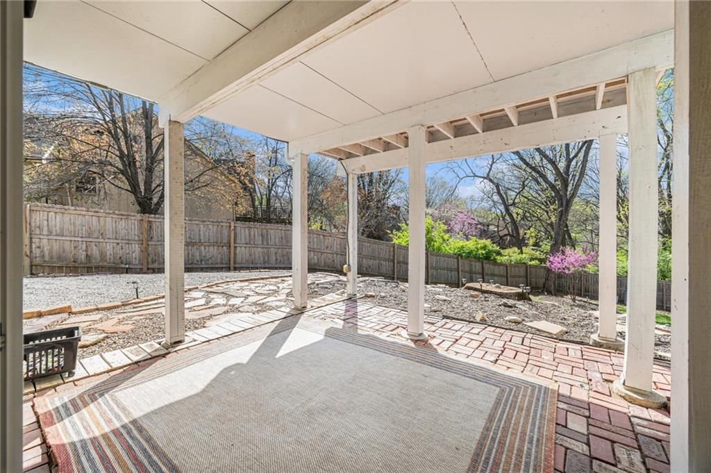 6714 N Camden Court — photo 27