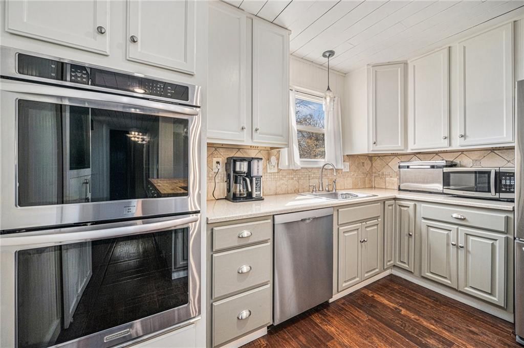 6714 N Camden Court — photo 9