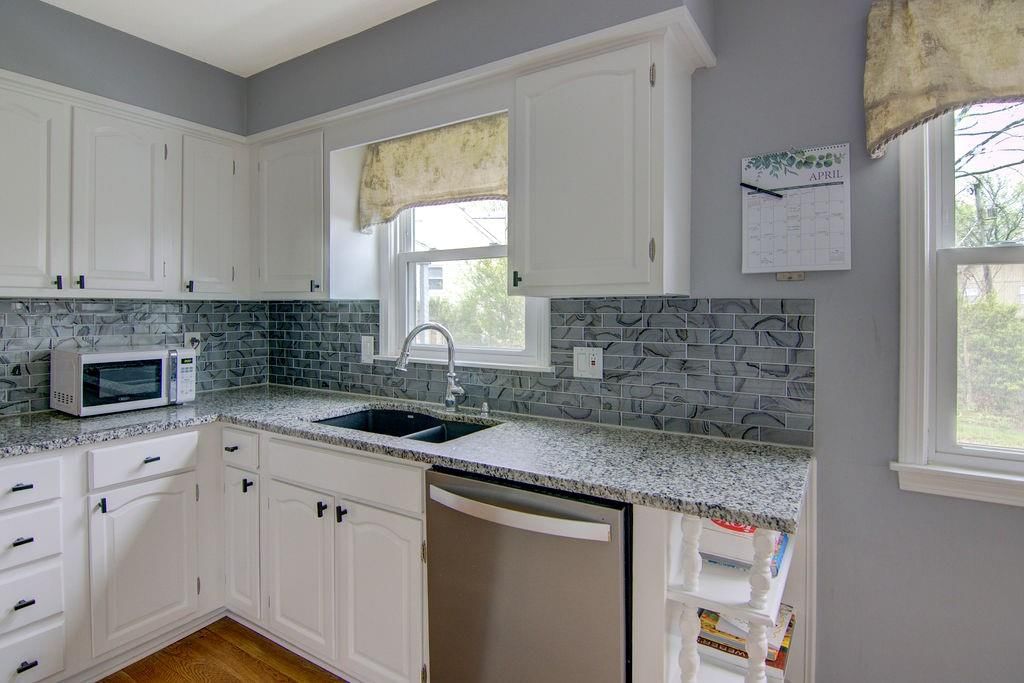 9623 Lowell Avenue — photo 9