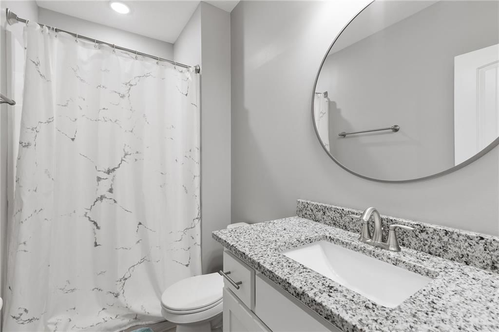 1241 Rich Boulevard — photo 36