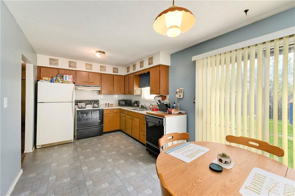 200 Richardson Place — photo 12
