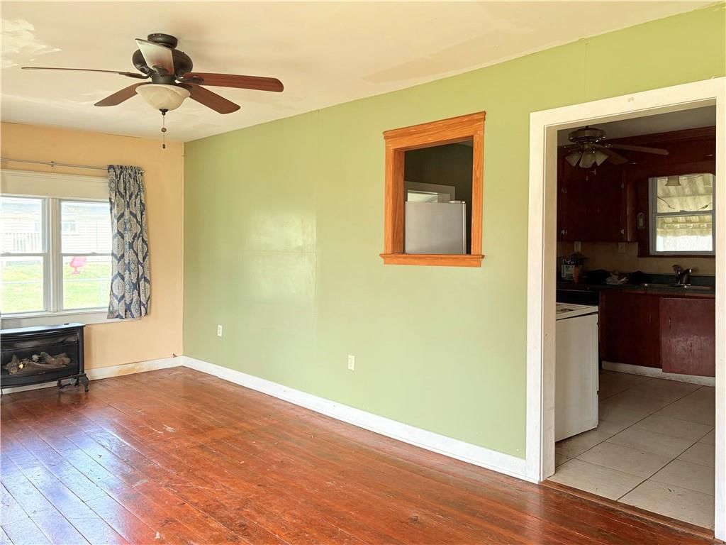 305 S Simms Street — photo 13