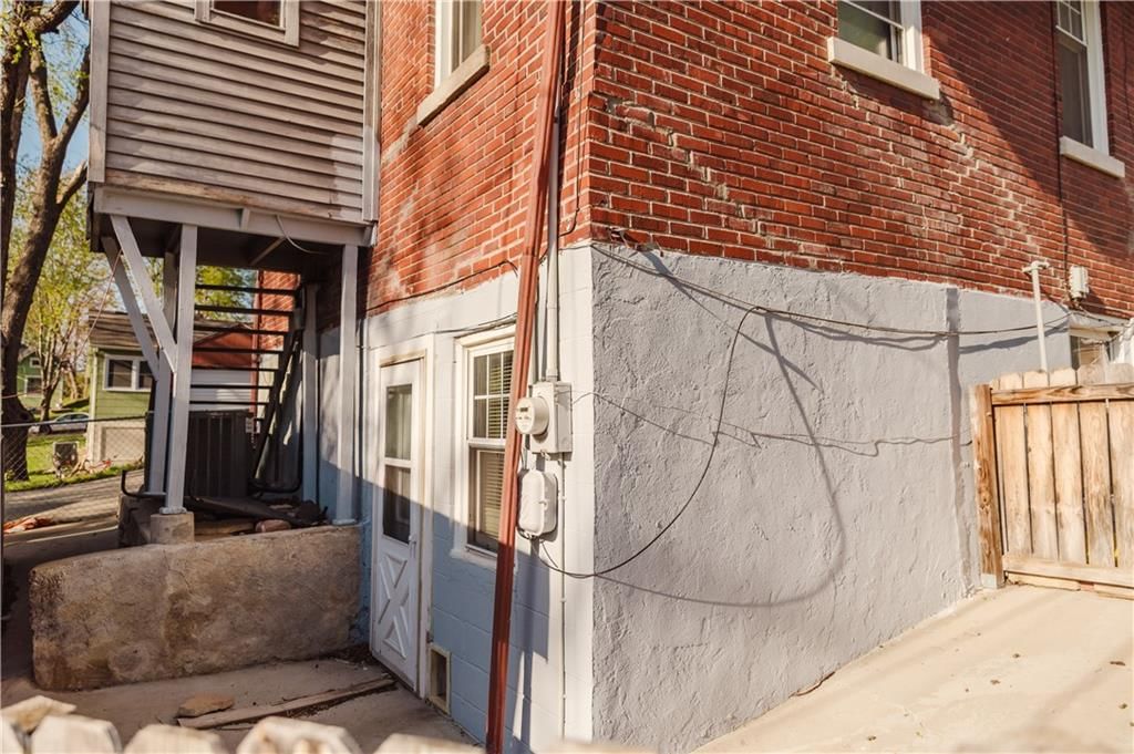 811 N 6th Street — photo 6