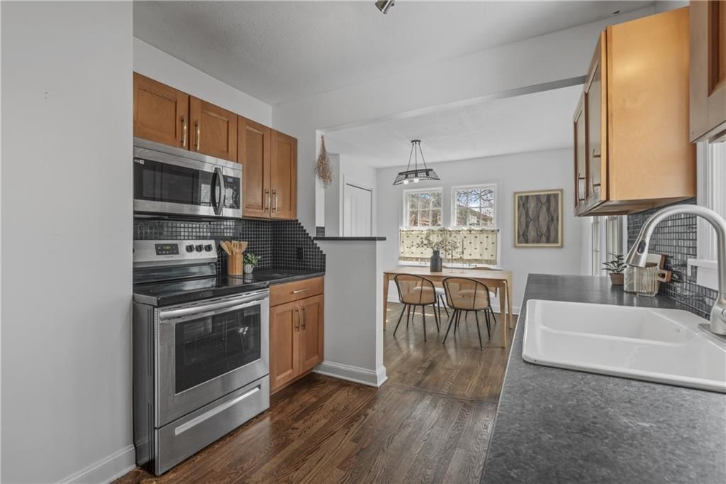 8310 Campbell Street — photo 11