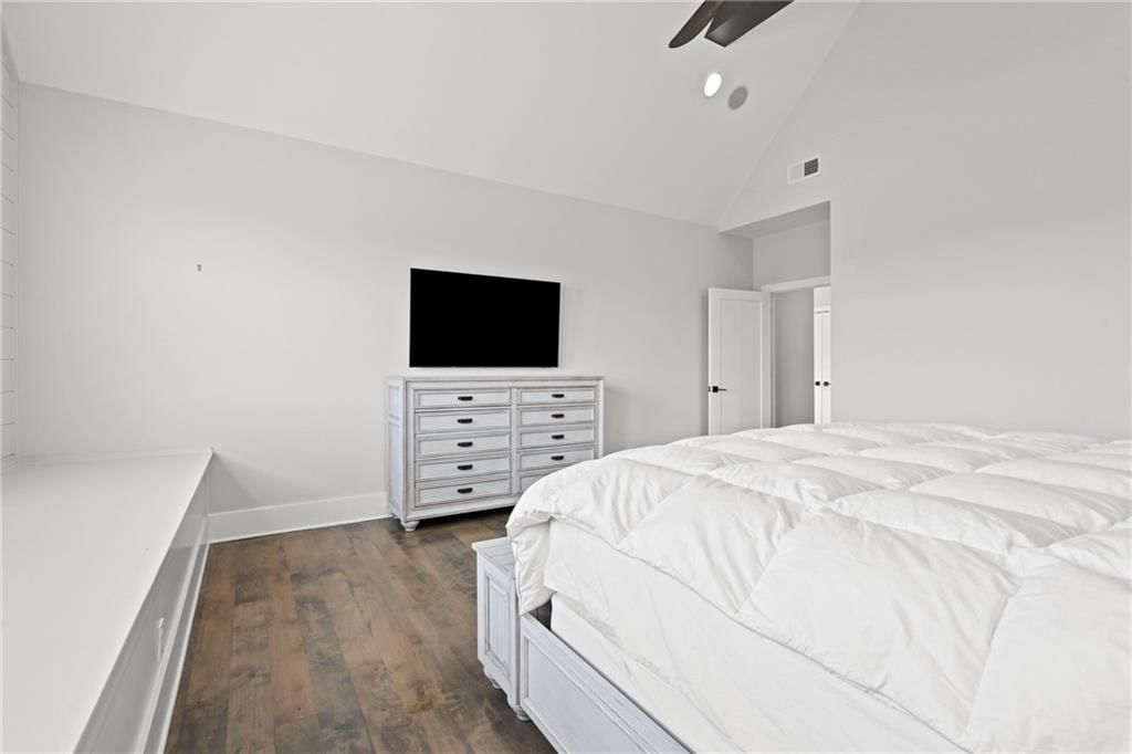 19615 Windsor Drive — photo 38