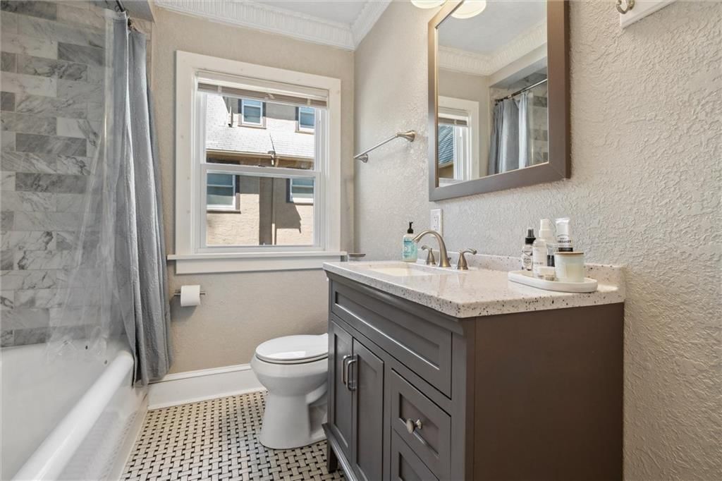 1304 E 76th Street — photo 24