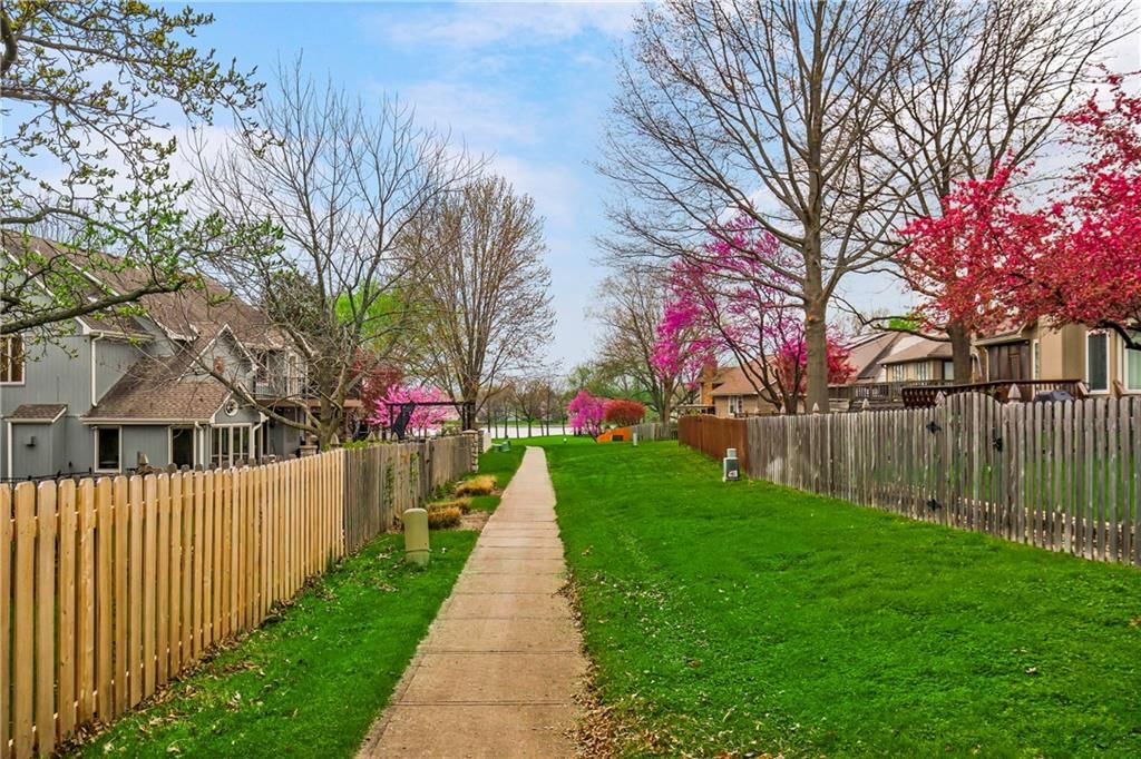 4075 SW Royale Court — photo 33