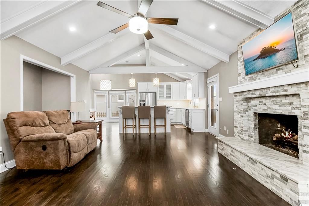 4075 SW Royale Court — photo 6