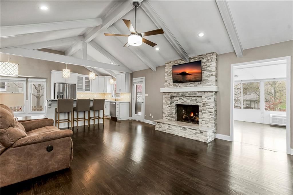 4075 SW Royale Court — photo 7