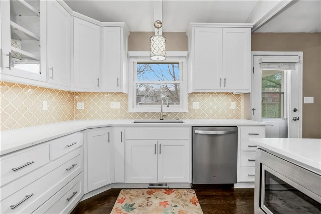 4075 SW Royale Court — photo 9