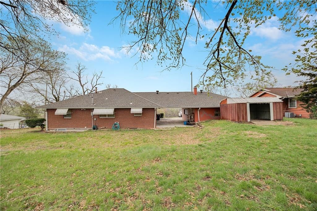2520 Topping Avenue — photo 6