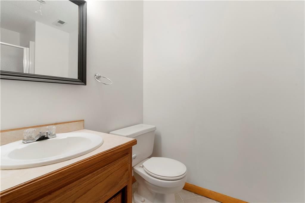 1102 W Huntington Drive — photo 25