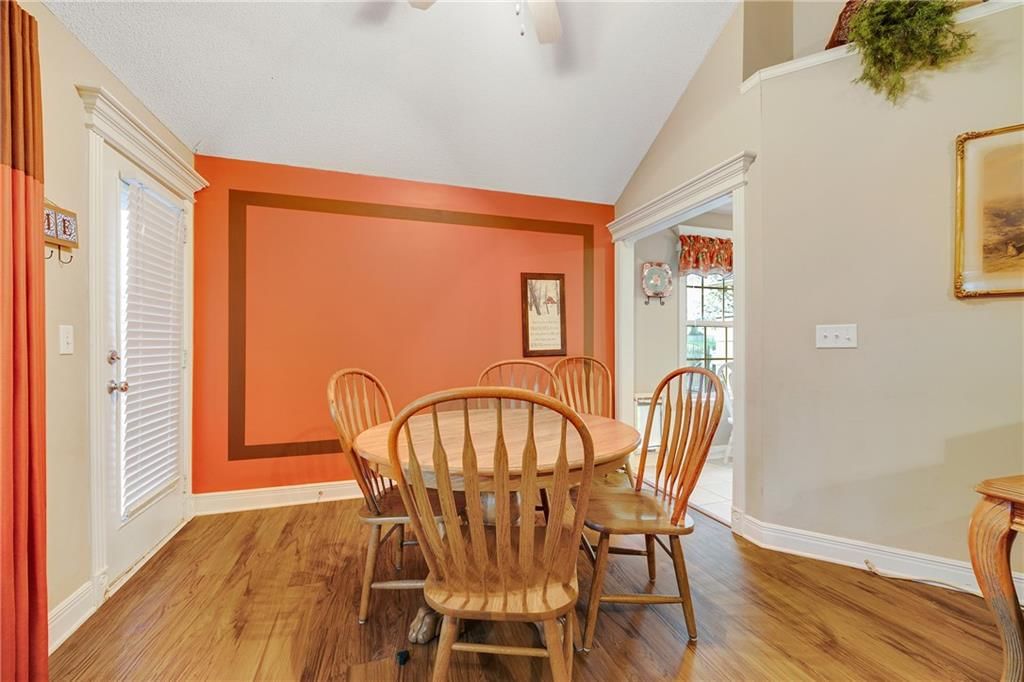 1608 SE Hocker Street — photo 7