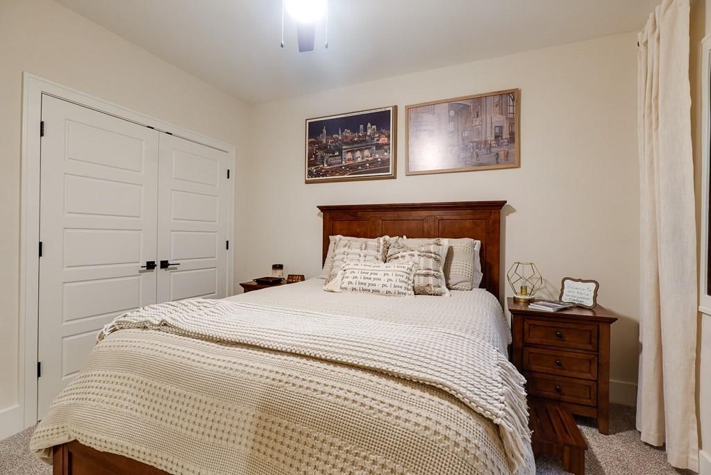 3916 Independence Avenue — photo 34