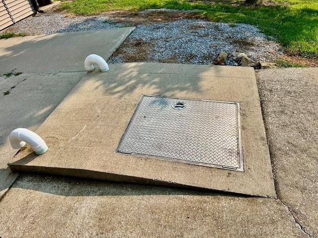 104 NE 11P Lane — photo 33