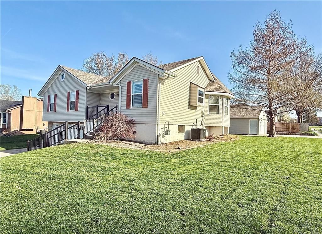 705 SW Nelson Drive — photo 31