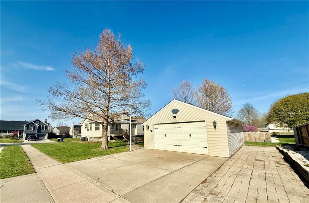 705 SW Nelson Drive — photo 34