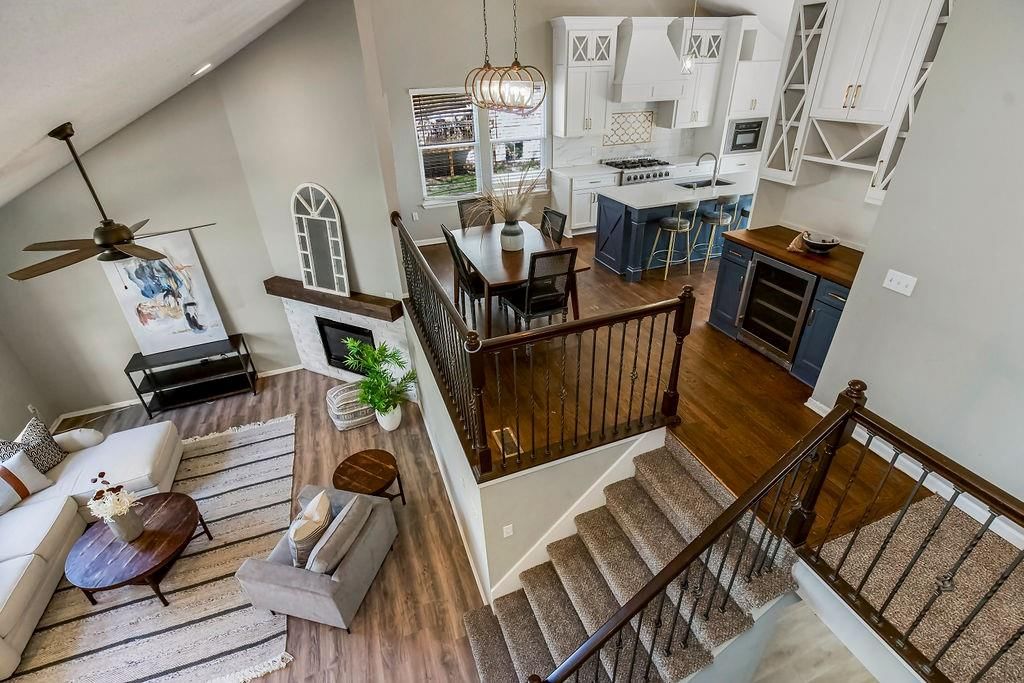 205 Thomas Place — photo 12