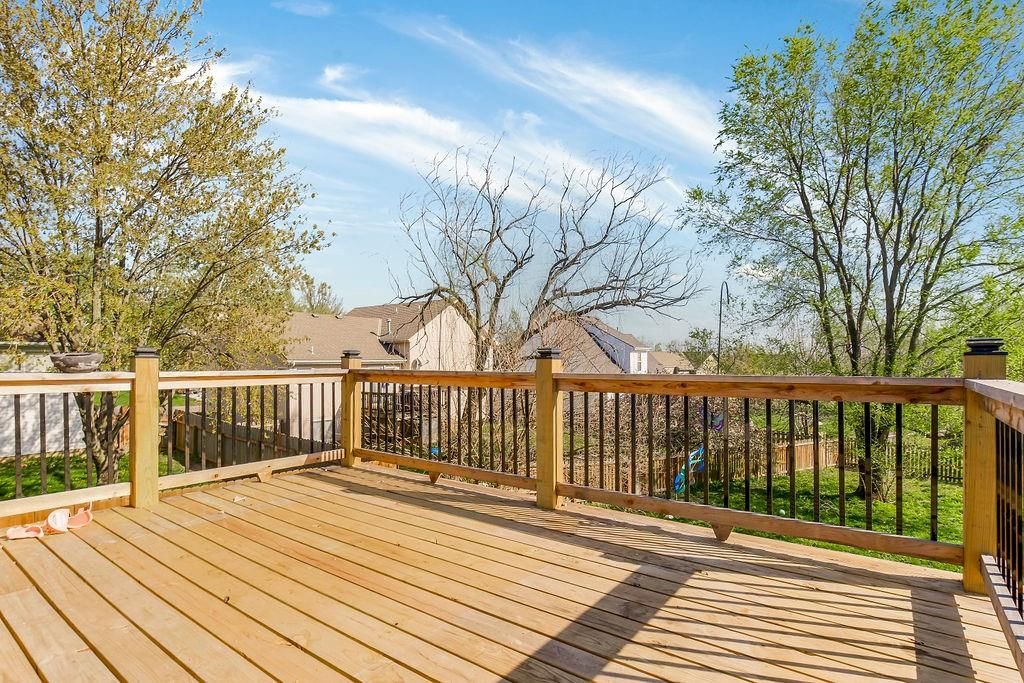 205 Thomas Place — photo 26