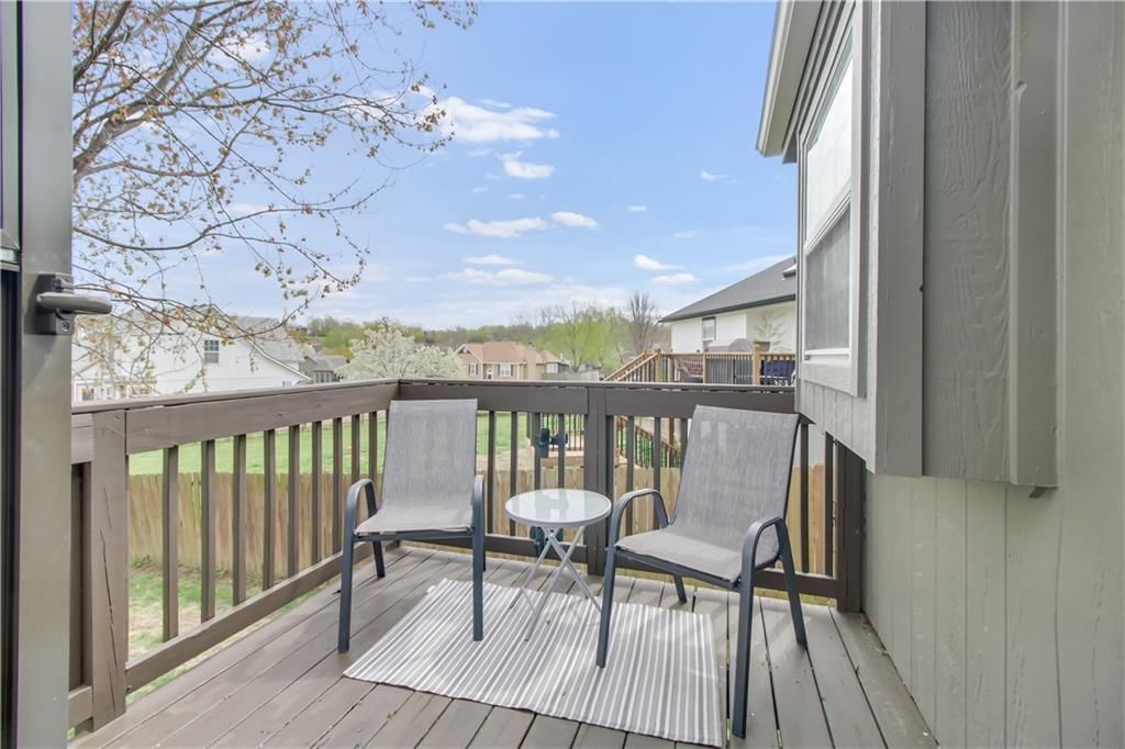 709 SW Montana Ridge Drive — photo 28