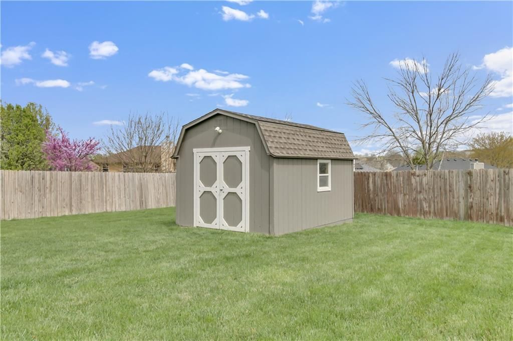 709 SW Montana Ridge Drive — photo 32