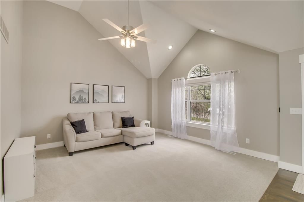 709 SW Montana Ridge Drive — photo 7