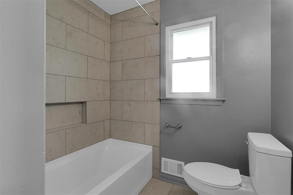 6423 Sterling Avenue — photo 14