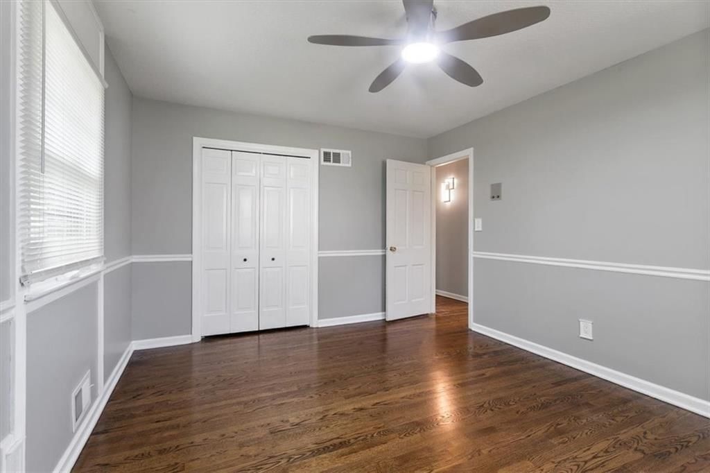6423 Sterling Avenue — photo 17