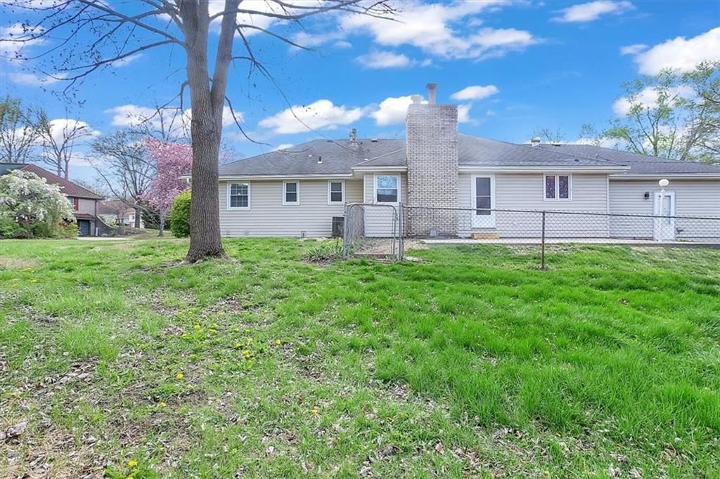 6423 Sterling Avenue — photo 33