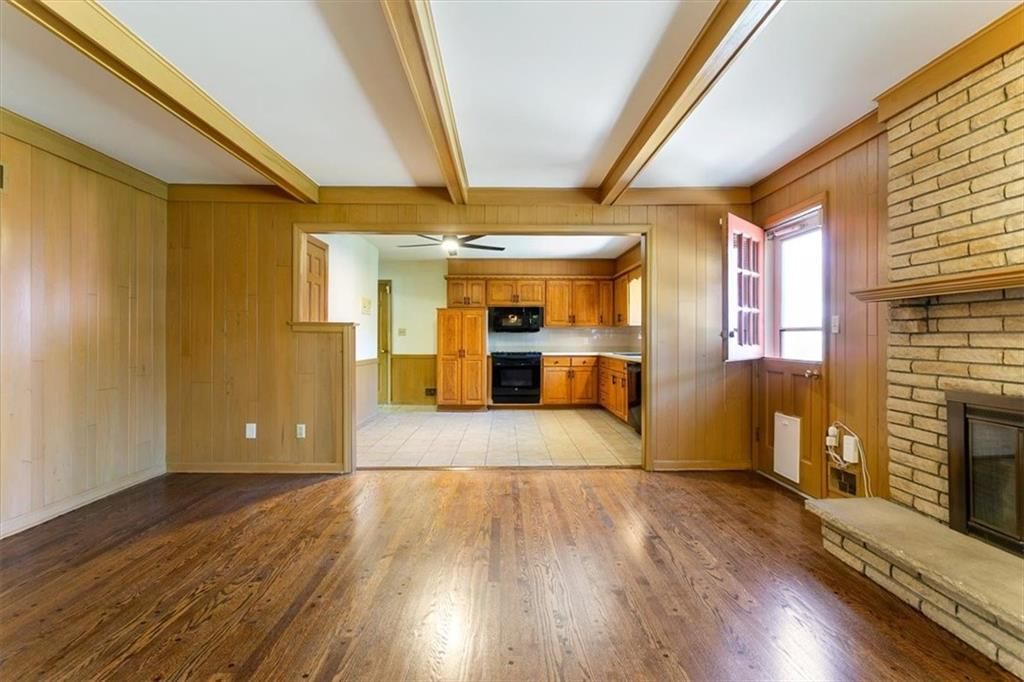 6423 Sterling Avenue — photo 8