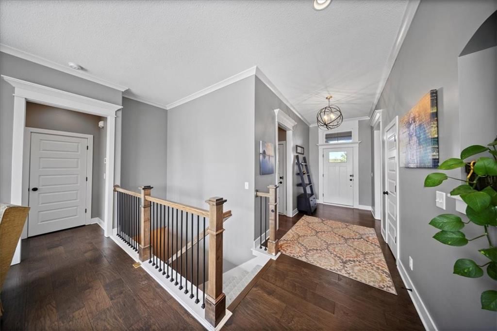 2360 Douglas Street — photo 31