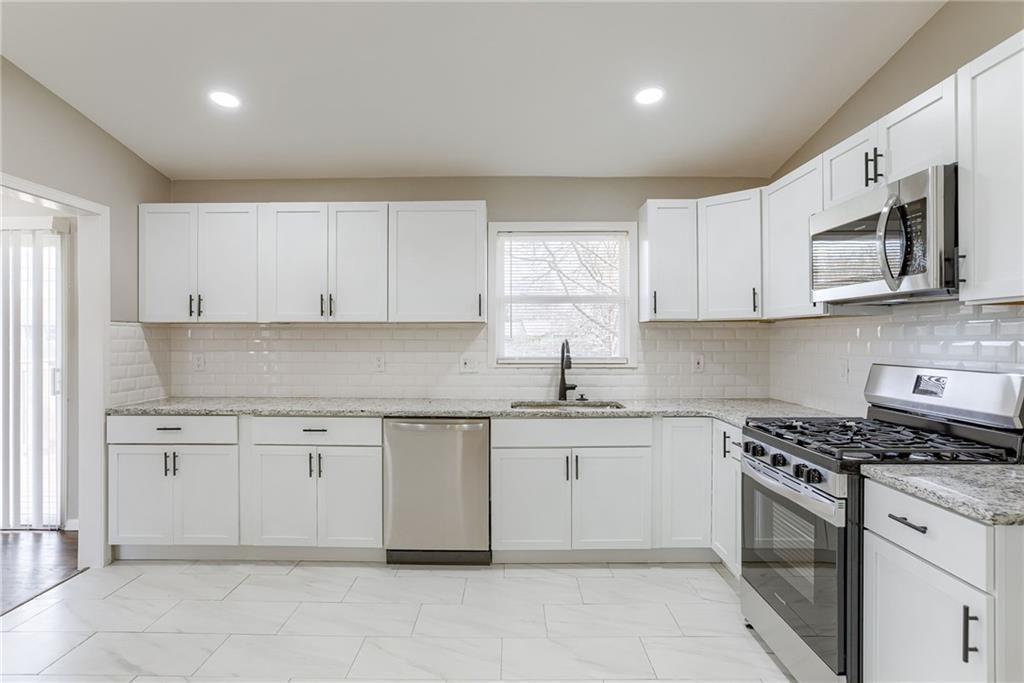 411 Ranchero Plaza — photo 12