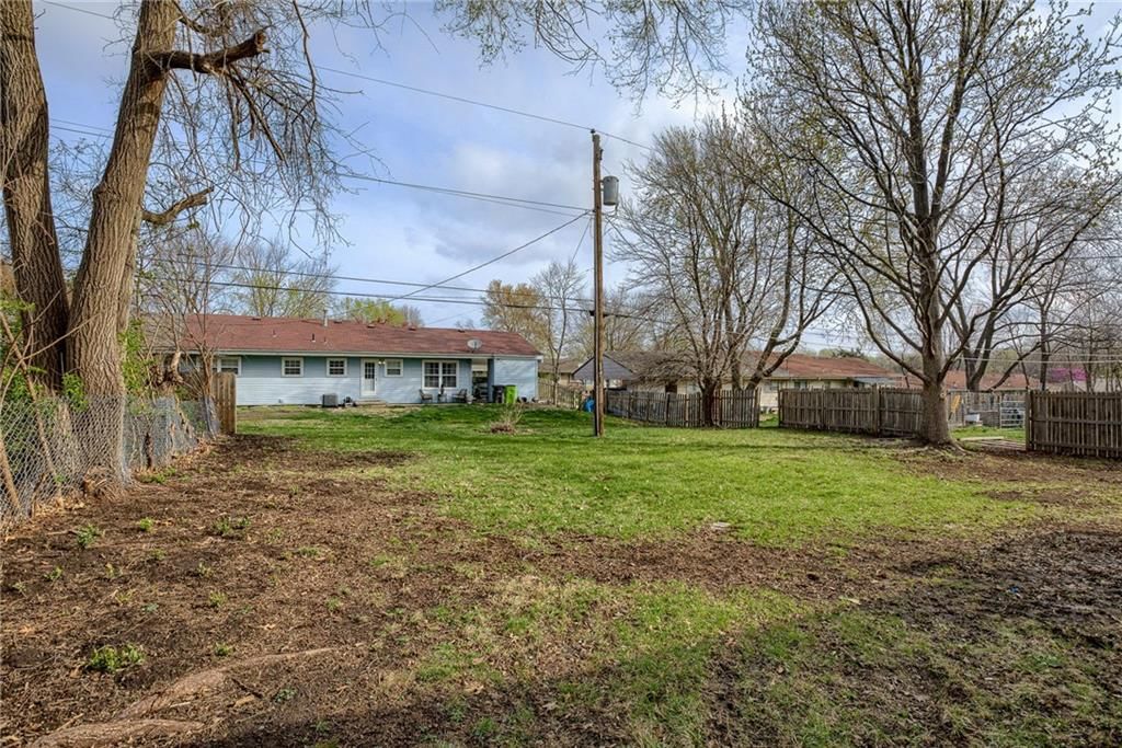 411 Ranchero Plaza — photo 32