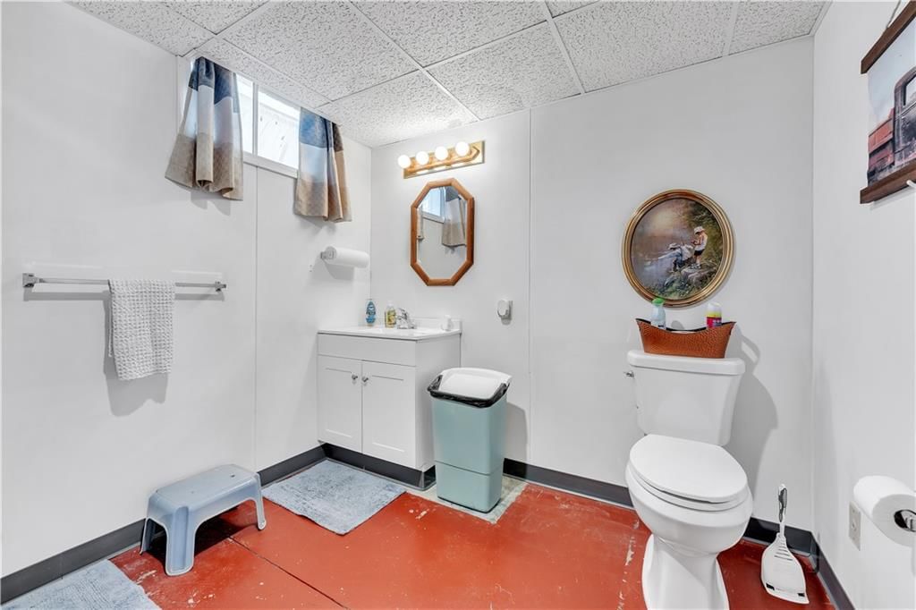 1621 W BROADWAY Boulevard — photo 11