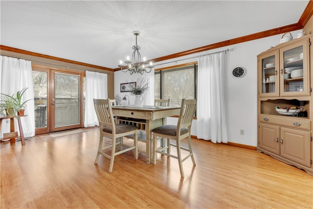 1621 W BROADWAY Boulevard — photo 5