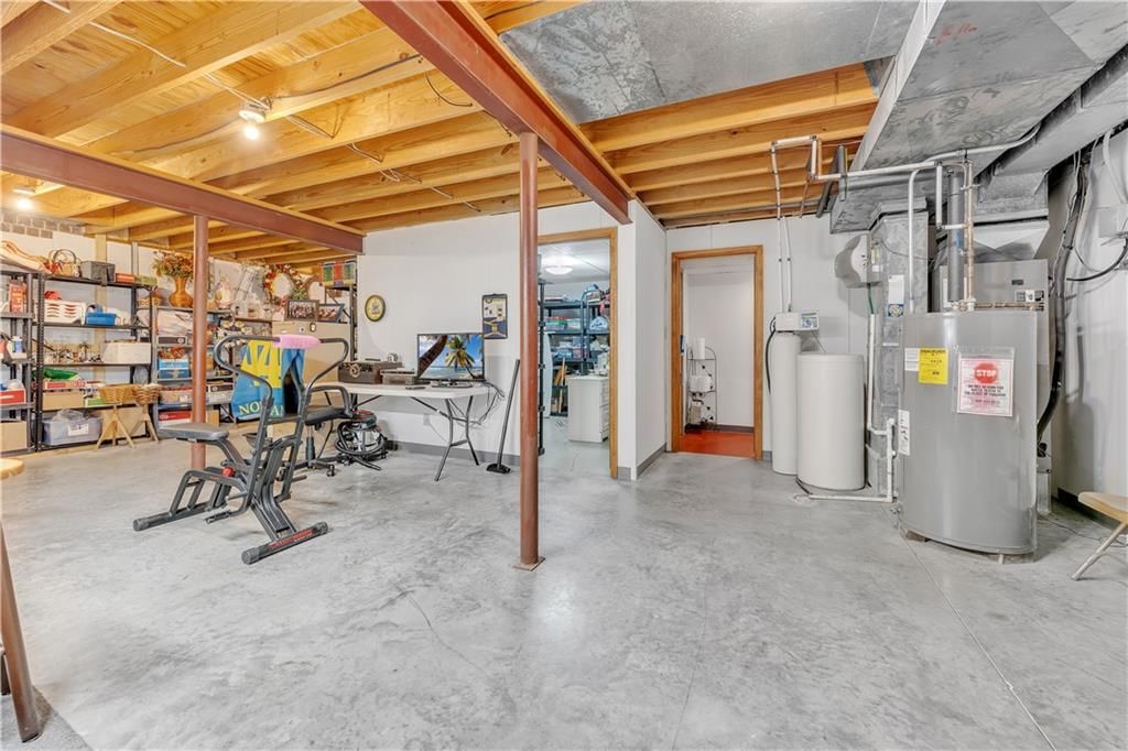 1621 W BROADWAY Boulevard — photo 10