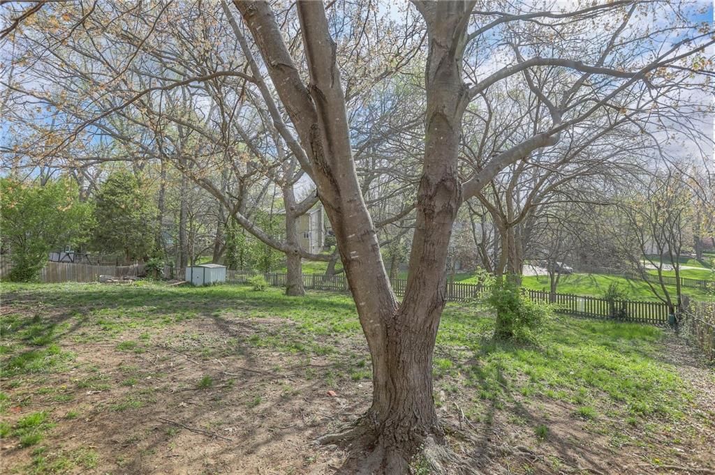 516 NW 41st Street — photo 42