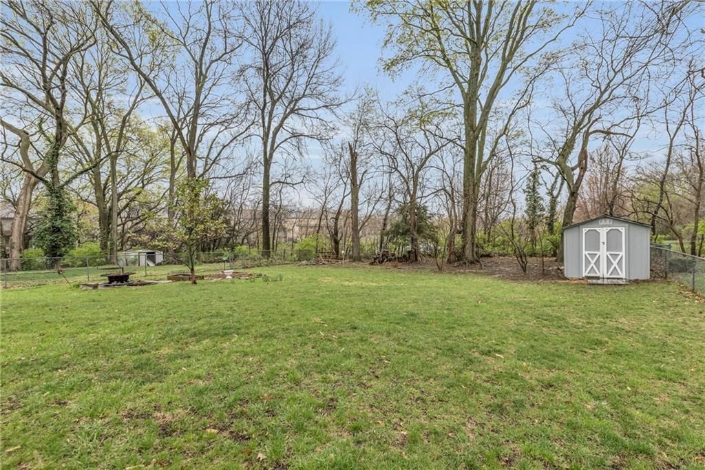 14309 W 64th Street — photo 24