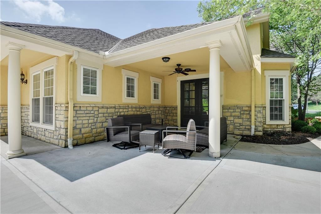 15919 Fontana Street — photo 36