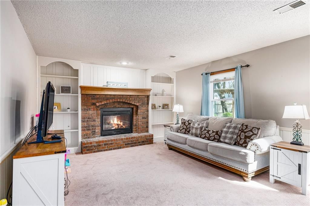 1507 E Sleepy Hollow Drive — photo 5