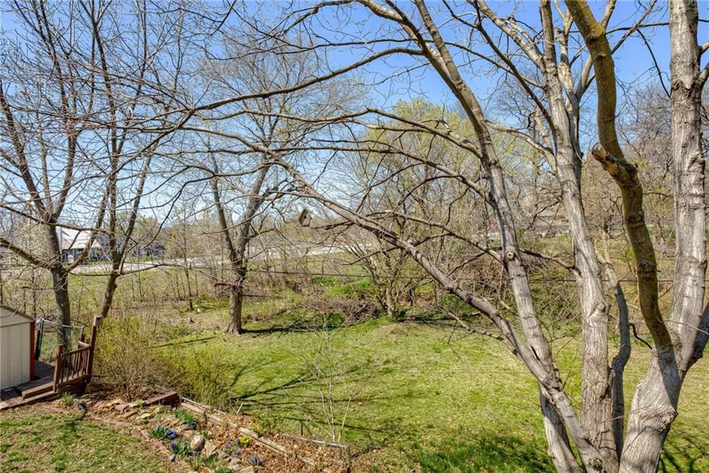 100 Owens Avenue — photo 24
