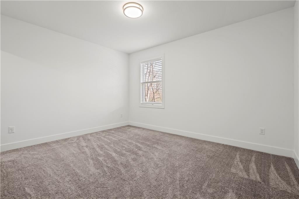 530 110th Street — photo 26