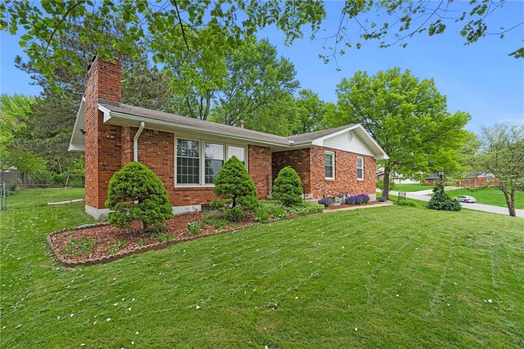 2823 Berry Lane — photo 3