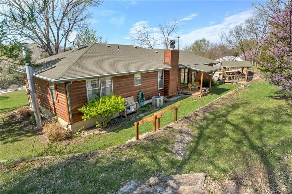 31645 Somerset Road — photo 33