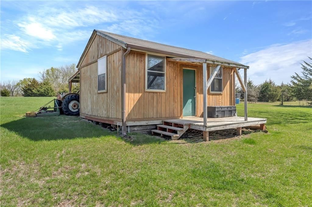 31645 Somerset Road — photo 38