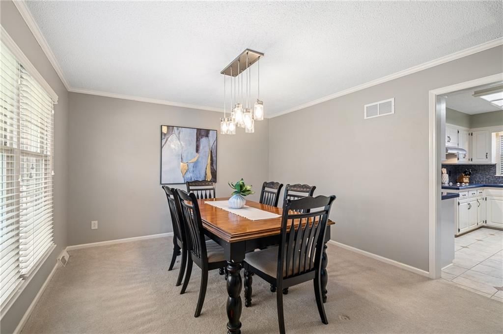 13010 W 77 Terrace — photo 8
